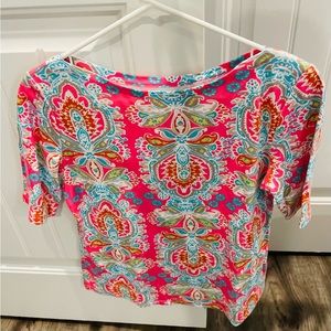 Women’s t shirt